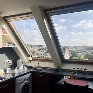 https://apt-cosy-in-center.sofiahotelsbg.com